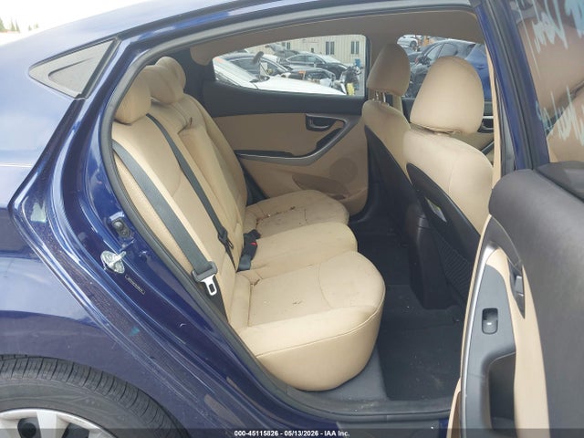 Hyundai ELANTRA