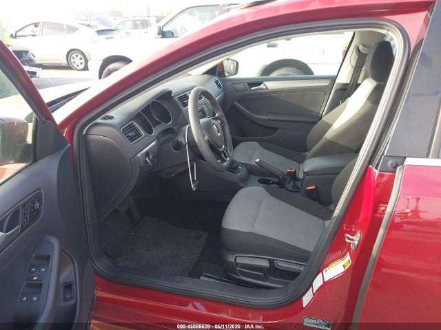 Volkswagen Jetta 1.4t S