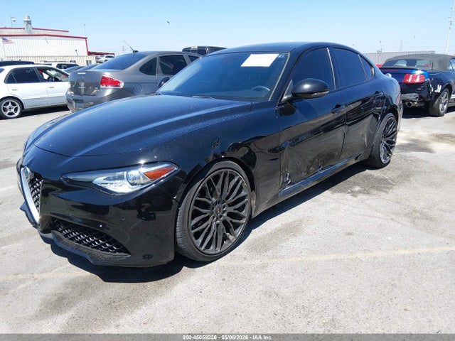Alfa Romeo Giulia Ti Sport Rwd