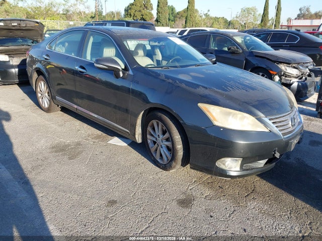 Salvage Lexus Es Image