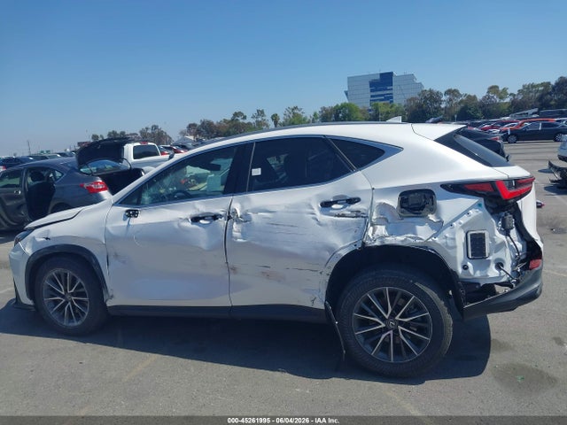 Lexus NX Premium