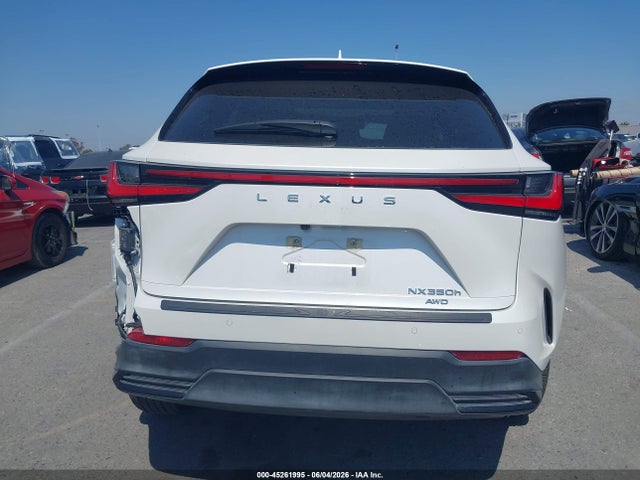 Lexus NX Premium