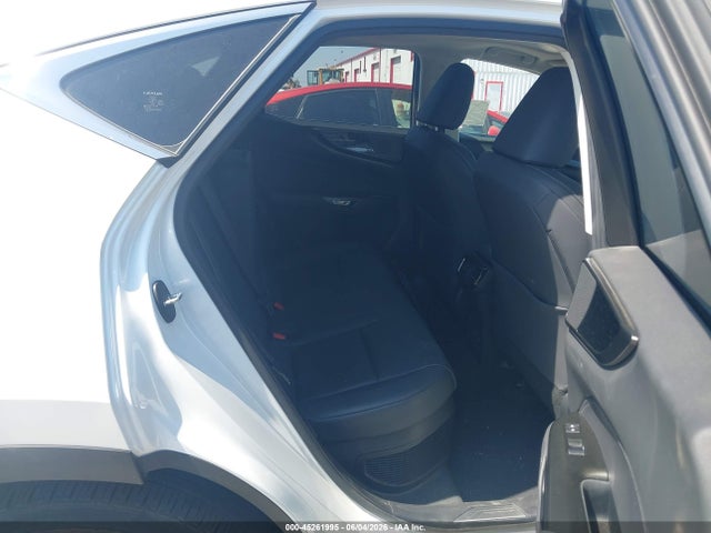 Lexus NX Premium