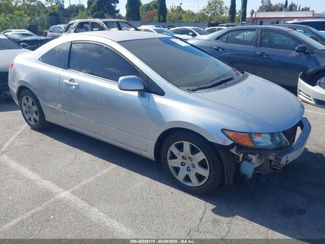 Salvage Honda Civic Image