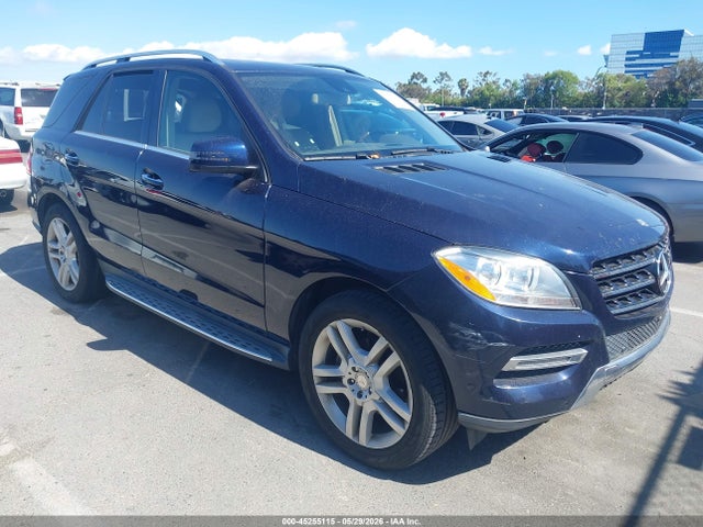 Salvage Mercedes-Benz M-Class Image