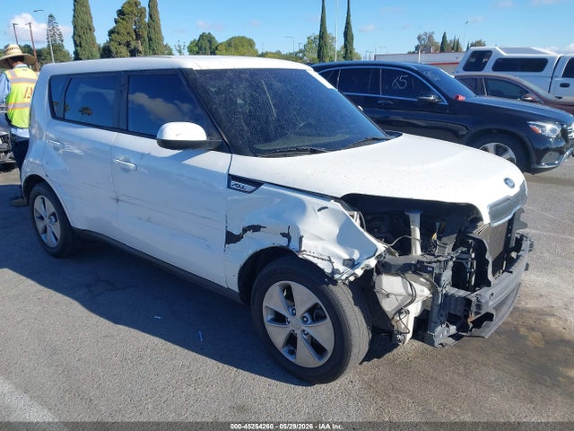 Salvage Kia Soul Image