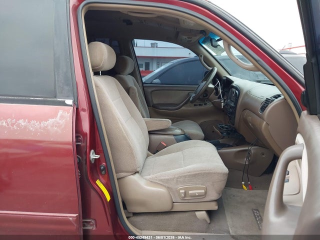 Toyota Sequoia Sr5 V8
