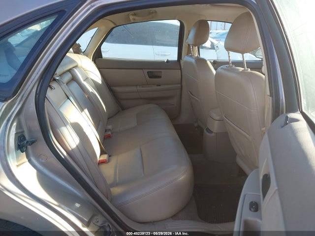 Ford Taurus Sel