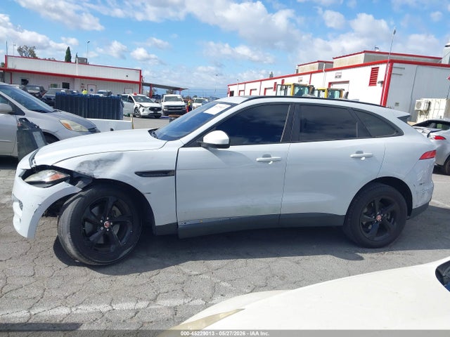Jaguar F-PACE 35t Premium