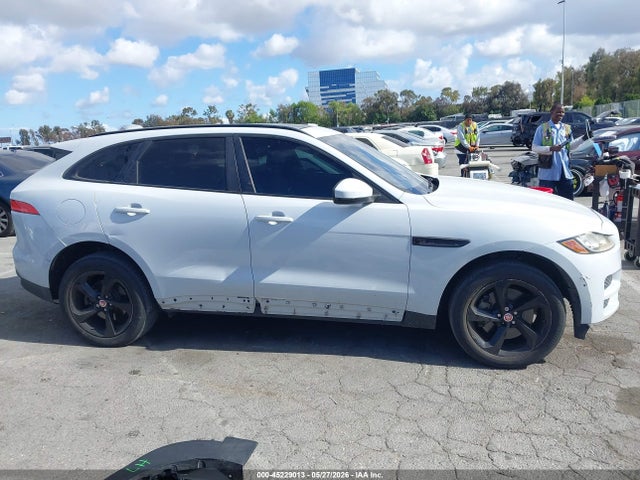 Jaguar F-PACE 35t Premium