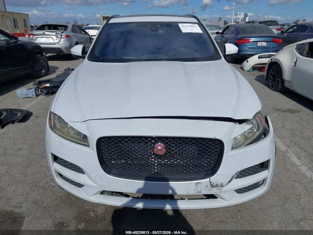 Jaguar F-PACE 35t Premium