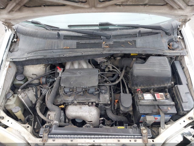 Toyota Sienna Le