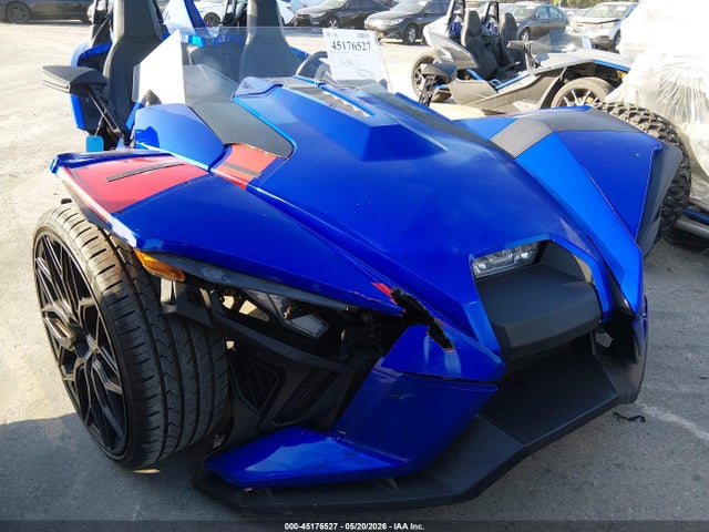 Salvage Polaris Slingshot Image