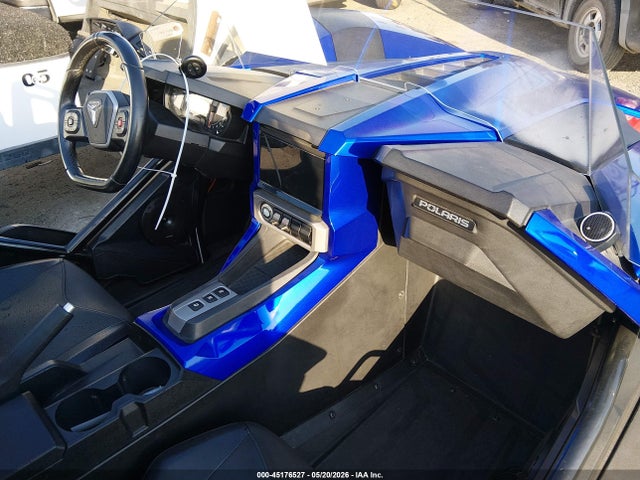 Polaris Slingshot Sl