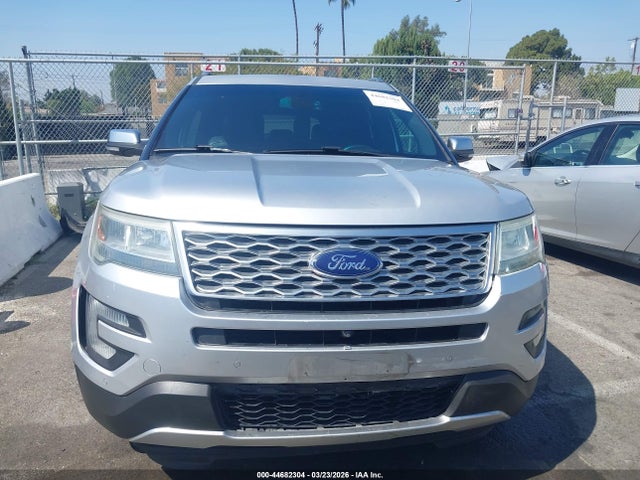 Ford Explorer Platinum