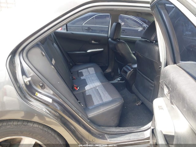 Toyota Camry Se