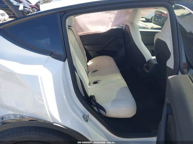 Tesla Model Y Long Range Dual Motor Rear-wheel Drive