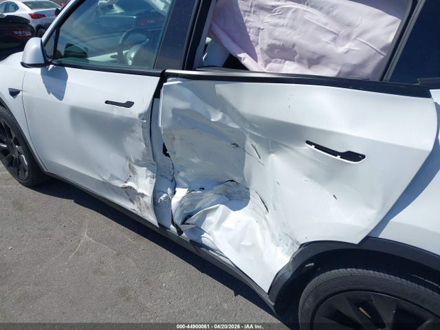Tesla Model Y Long Range Dual Motor Rear-wheel Drive