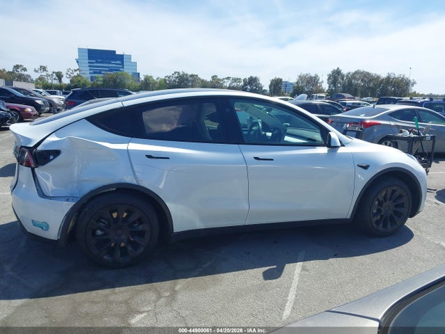 Tesla Model Y Long Range Dual Motor Rear-wheel Drive