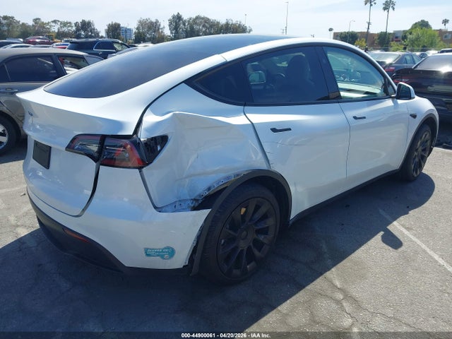 Tesla Model Y Long Range Dual Motor Rear-wheel Drive