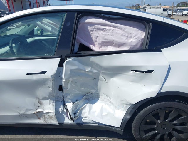 Tesla Model Y Long Range Dual Motor Rear-wheel Drive
