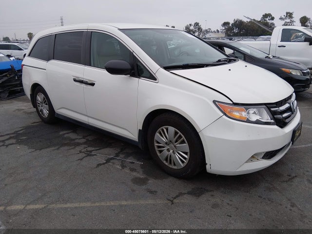 Salvage Honda Odyssey Image