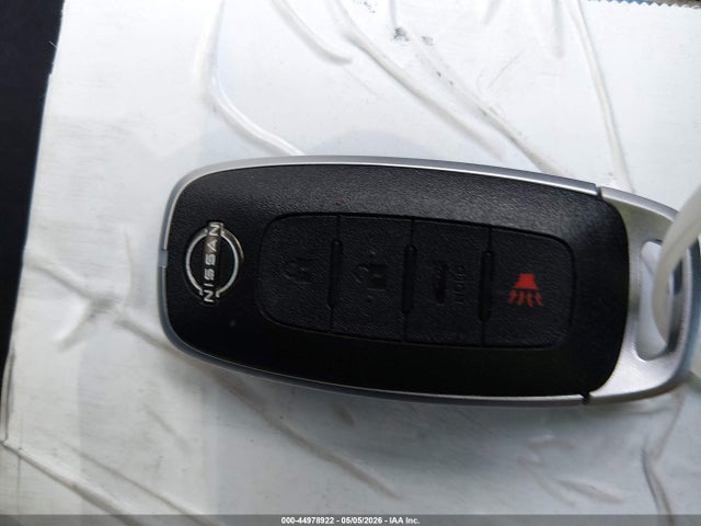 Nissan Versa 1.6 Sv