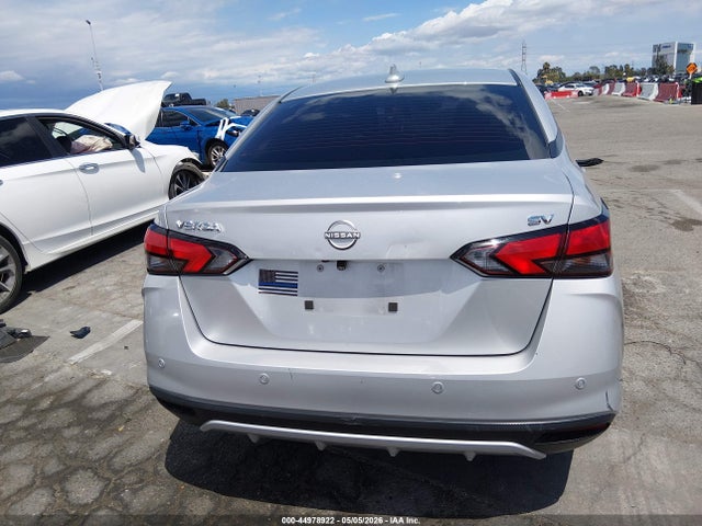 Nissan Versa 1.6 Sv