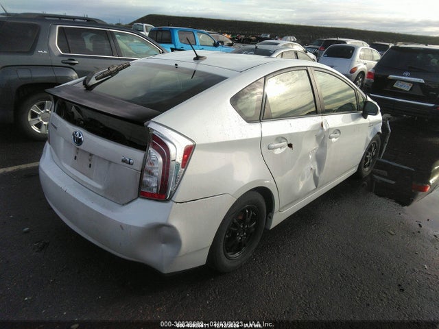 Toyota Prius Three