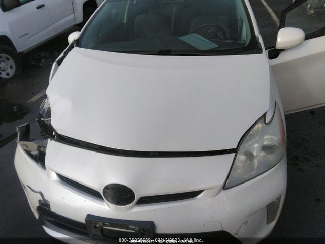 Toyota Prius Three