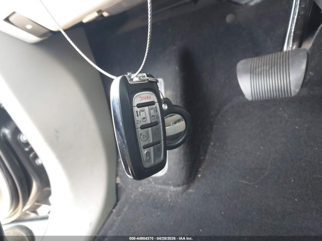 Chrysler Pacifica Limited