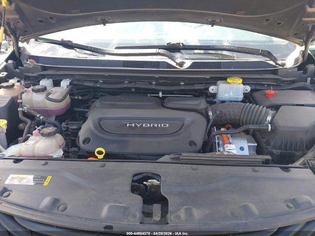 Chrysler Pacifica Limited