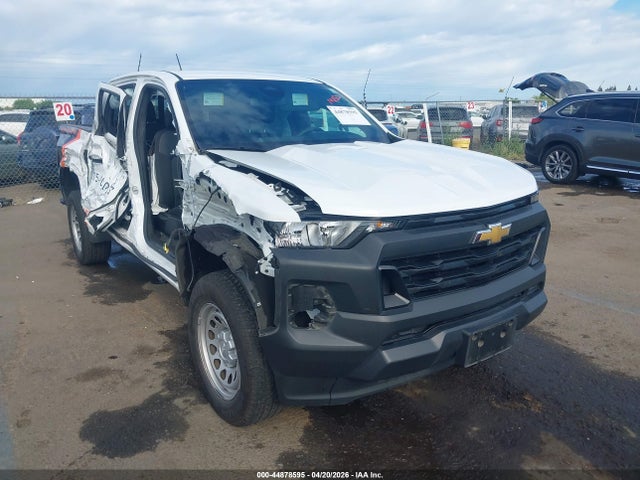 Salvage Chevrolet Colorado Image