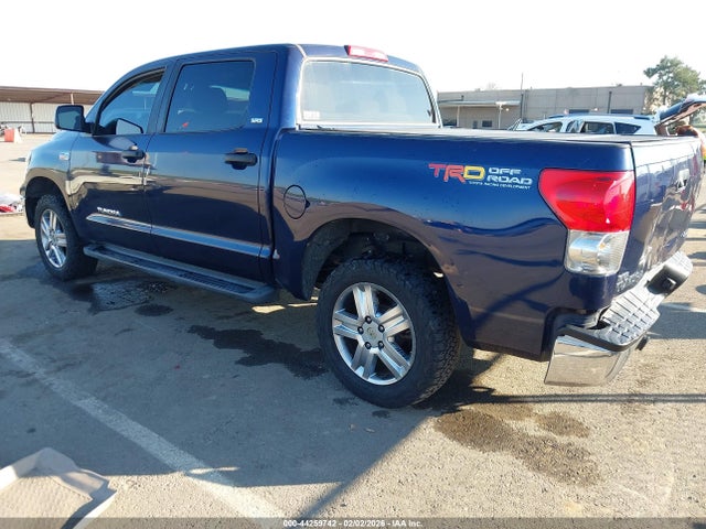 Toyota Tundra Sr5 5.7l V8