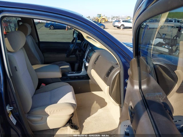 Toyota Tundra Sr5 5.7l V8