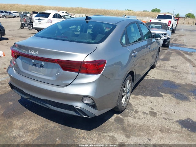 Kia Forte Lxs