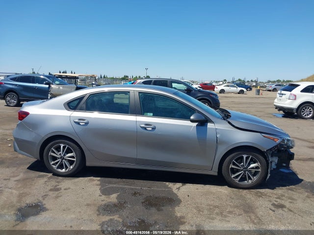 Kia Forte Lxs