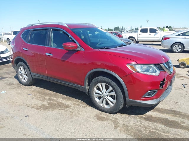 Salvage Nissan Rogue Image