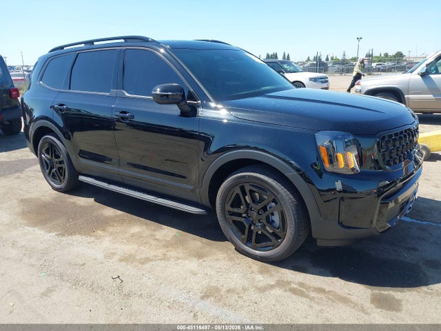 Salvage Kia Telluride Image
