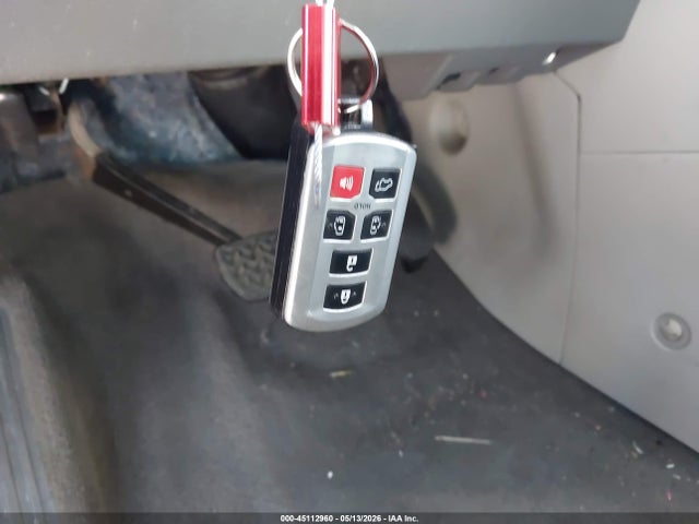 Toyota Sienna Xle V6 8 Passenger