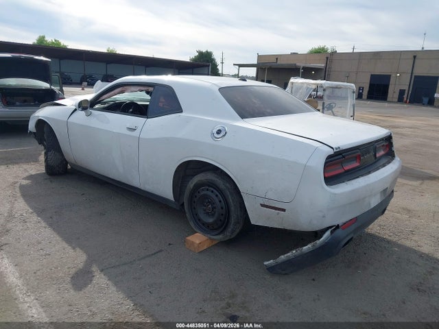 Dodge Challenger Sxt