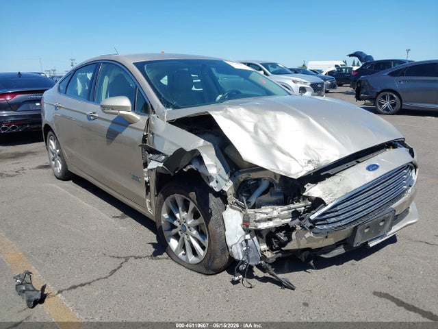 Salvage Ford Fusion Image