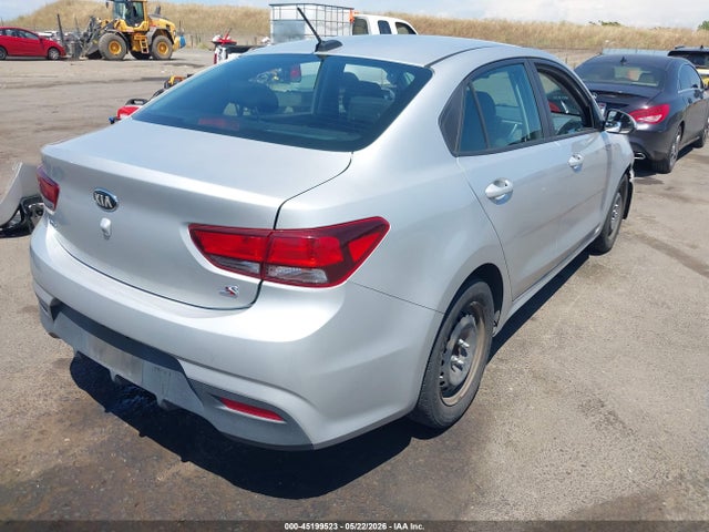 Kia Rio S