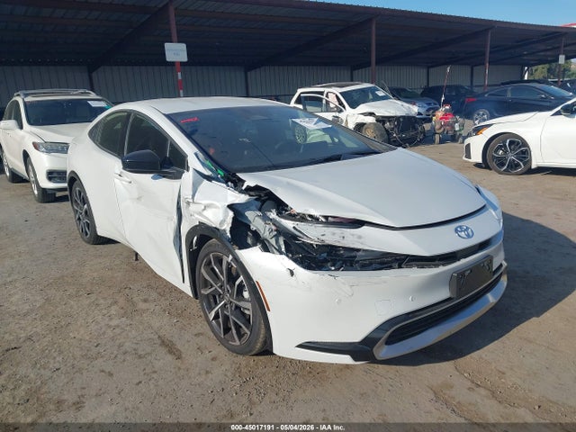 Toyota Prius Xse