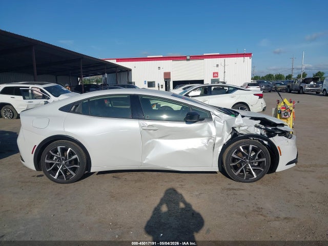 Toyota Prius Xse