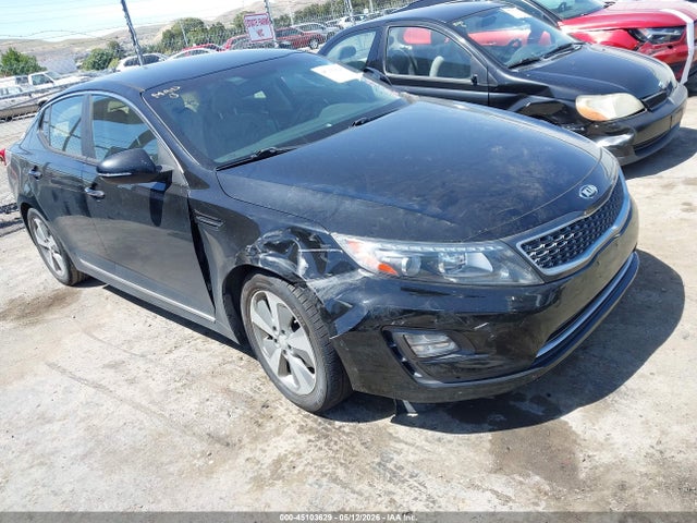 Salvage Kia Optima Image
