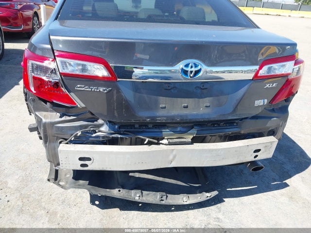 Toyota Camry Xle