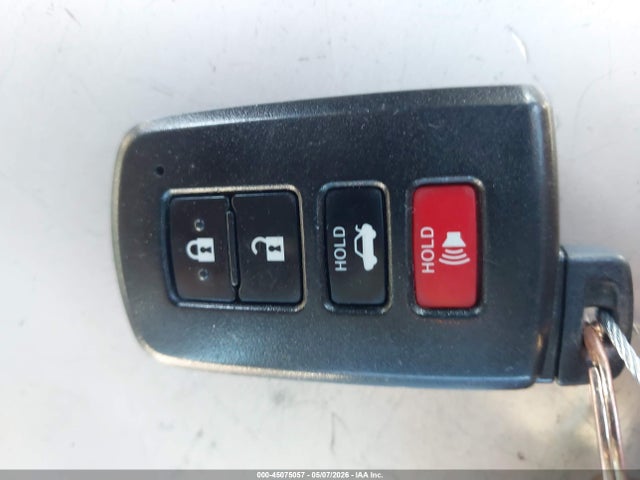 Toyota Camry Xle