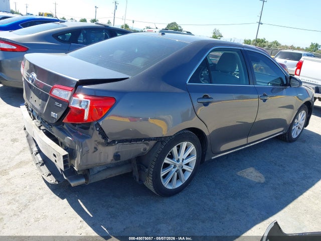 Toyota Camry Xle