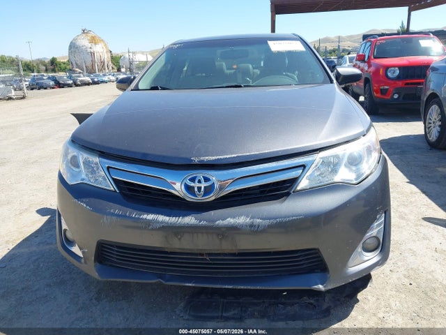 Toyota Camry Xle